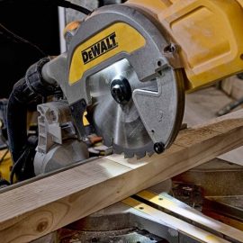 DeWALT DWS777 work e1554927040714