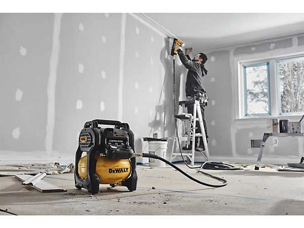 dewalt dcc1018n work